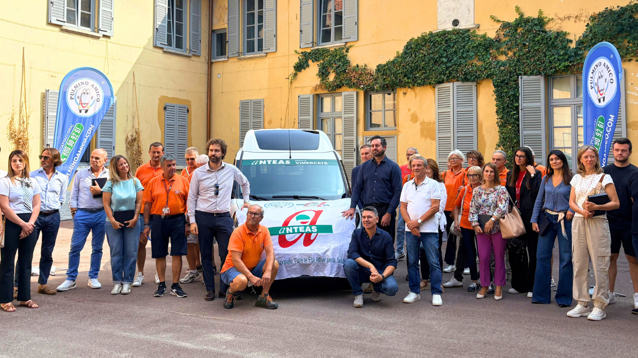 La nostra donazione al progetto di mobilità con Anteas Brianza